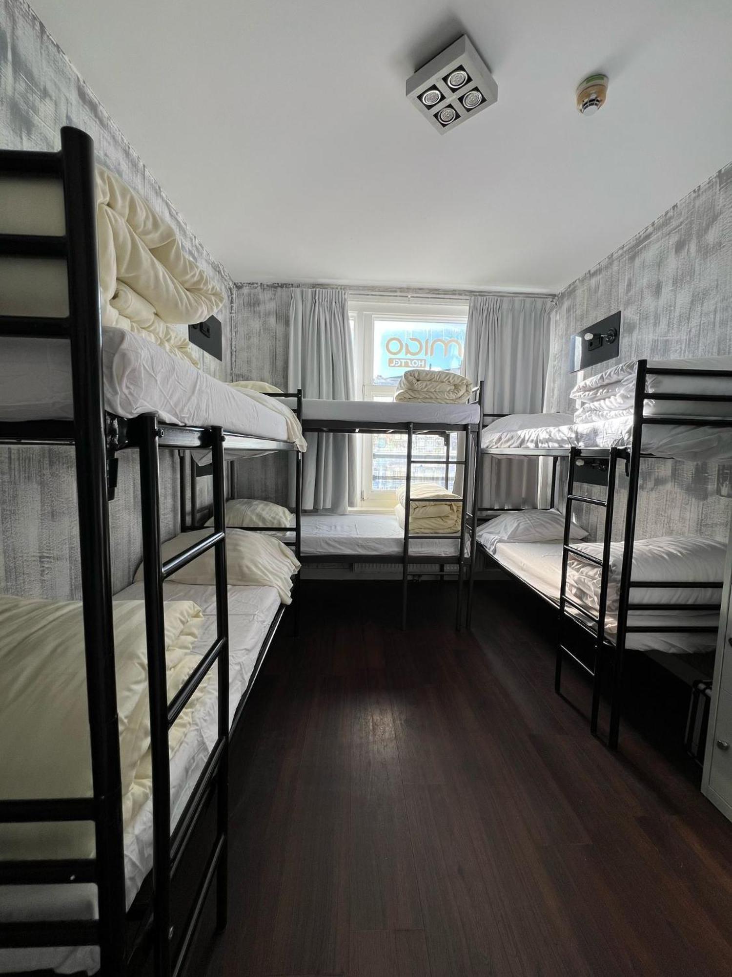 Bed 6-Bed Mixed Dormitory Room